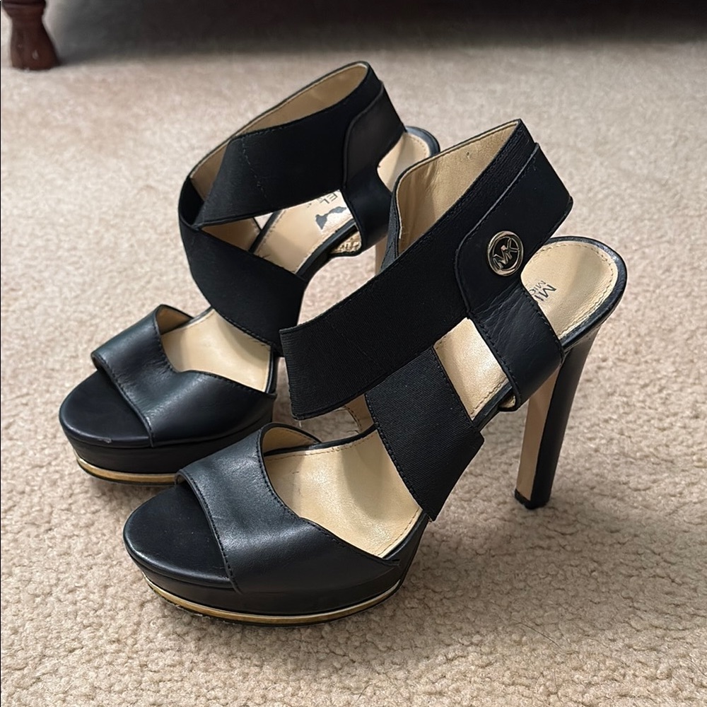 Michael Kors Pumps